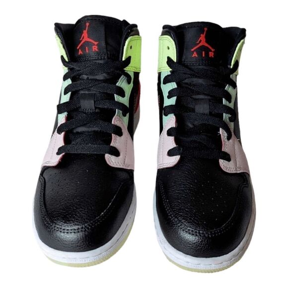 NIKE Air Jordan 1 Mid 'Glow-In-The-Dark' Sneaker Size 7 - Picture 4 of 9